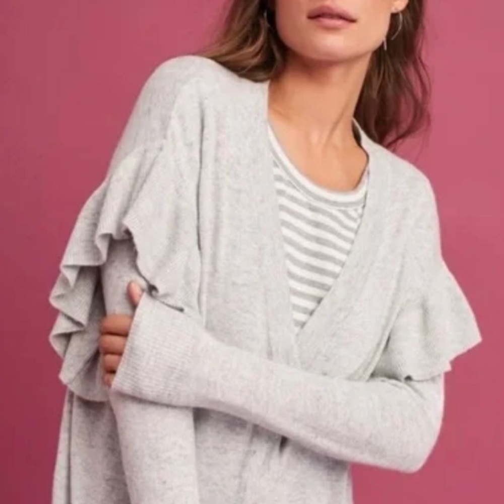 ANN TAYLOR V-NECK GRAY CARDIGAN DROP SHOULDER FLUTTER SLEEVE SWEATER GRAY M